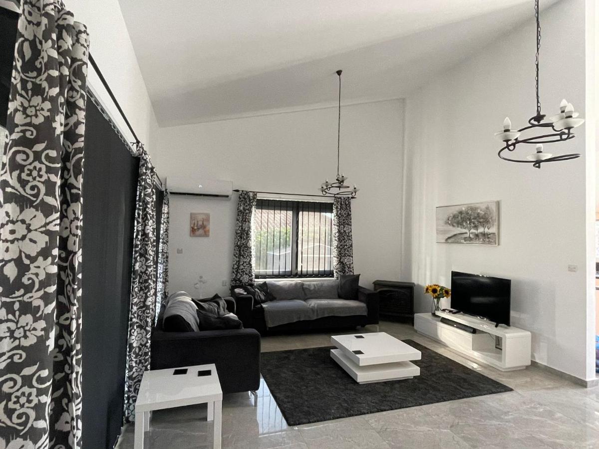 Villa Ambios بييا المظهر الخارجي الصورة